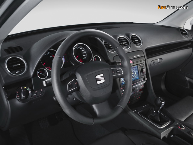 Seat Exeo ST 2009–11 photos (640 x 480)