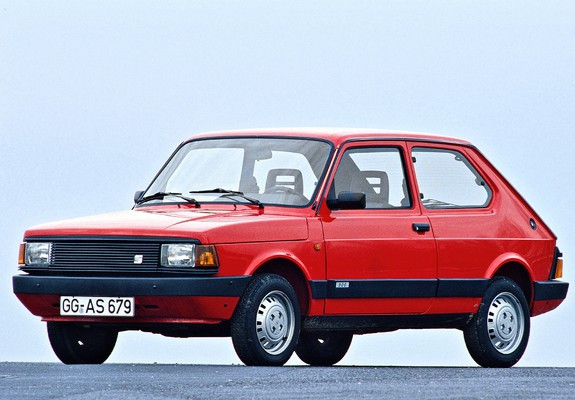 Images of Seat Fura Dos 3-door 1983–86