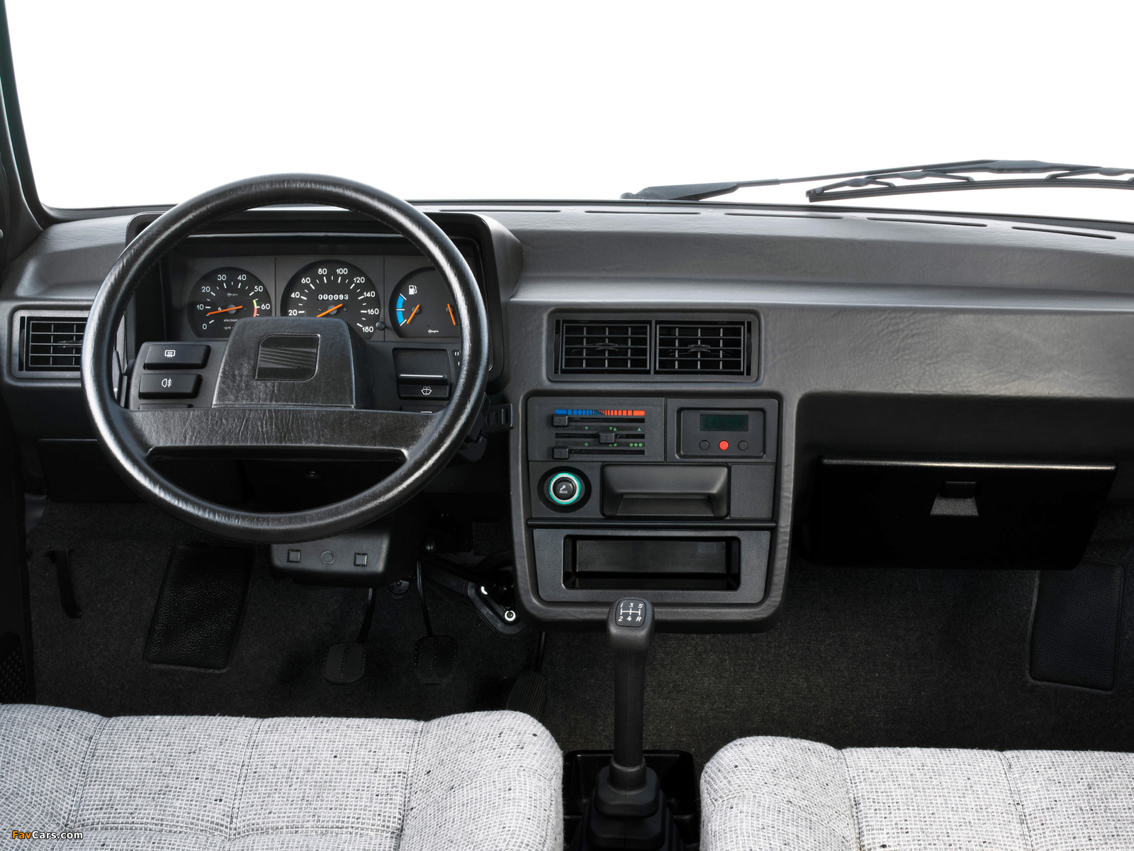 Images of Seat Ibiza 3-door 1984–91 (1600 x 1200)