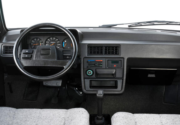 Images of Seat Ibiza 3-door 1984–91
