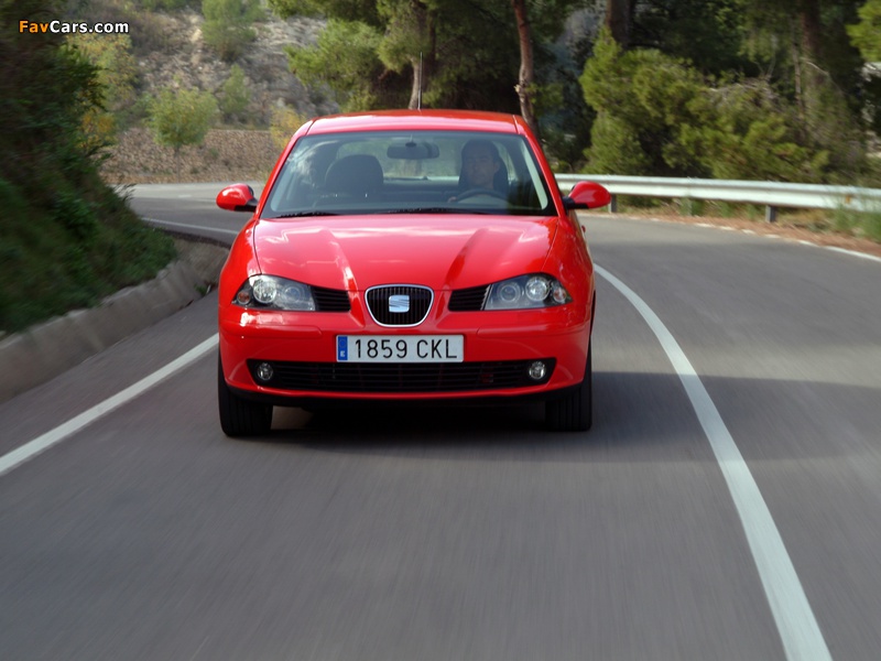 Images of Seat Ibiza 3-door 2002–06 (800 x 600)