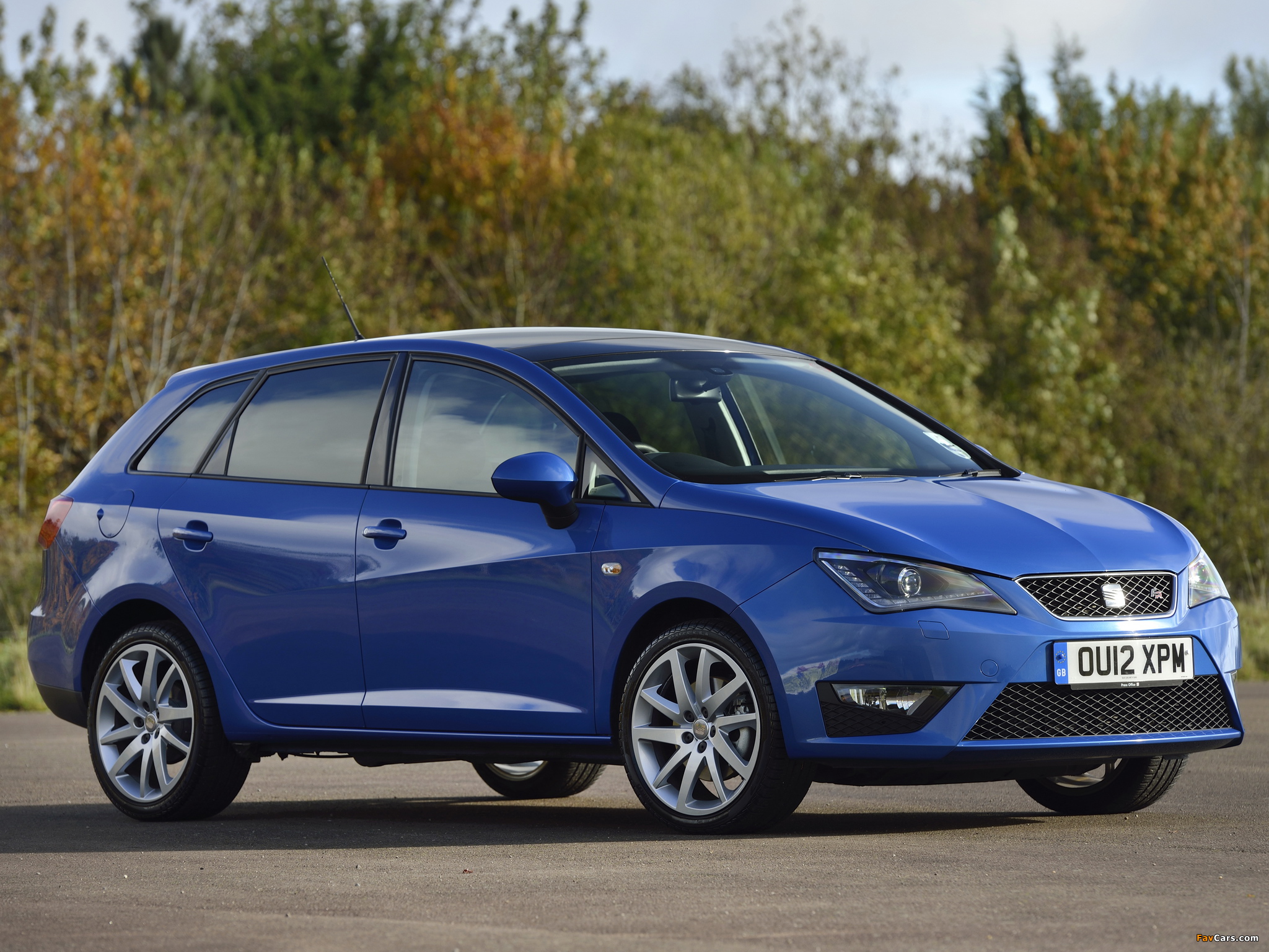 Images of Seat Ibiza ST FR UK-spec 2012 (2048 x 1536)