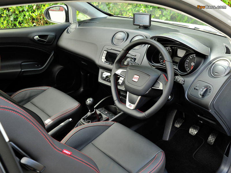 Images of Seat Ibiza SC FR UK-spec 2012 (800 x 600)