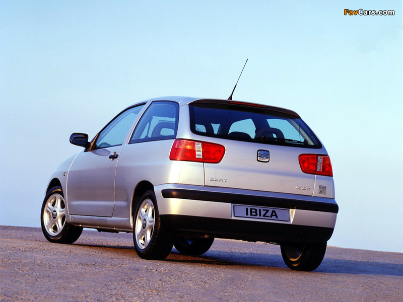 Photos of Seat Ibiza 3-door 1999–2002 (800 x 600)