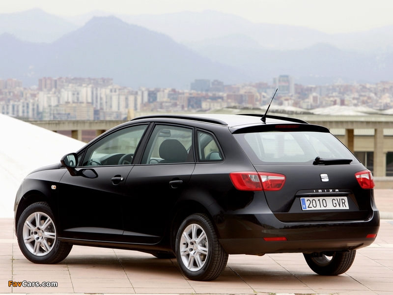 Photos of Seat Ibiza ST 2010–12 (800 x 600)