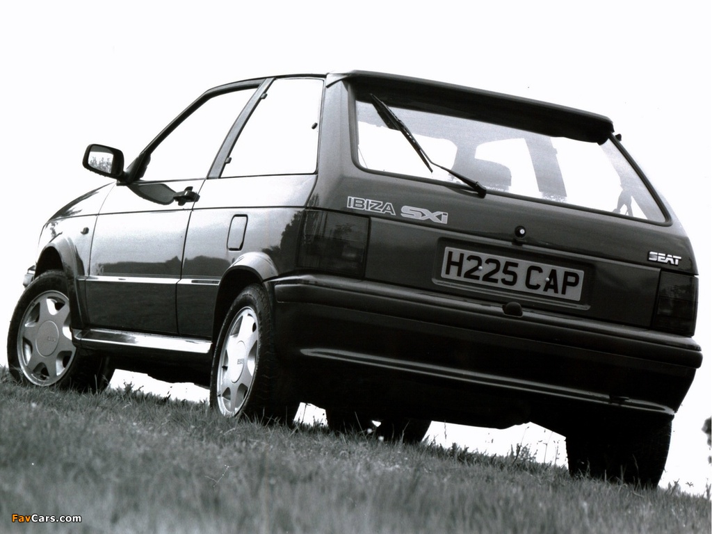 Pictures of Seat Ibiza 3-door UK-spec 1991–93 (1024 x 768)