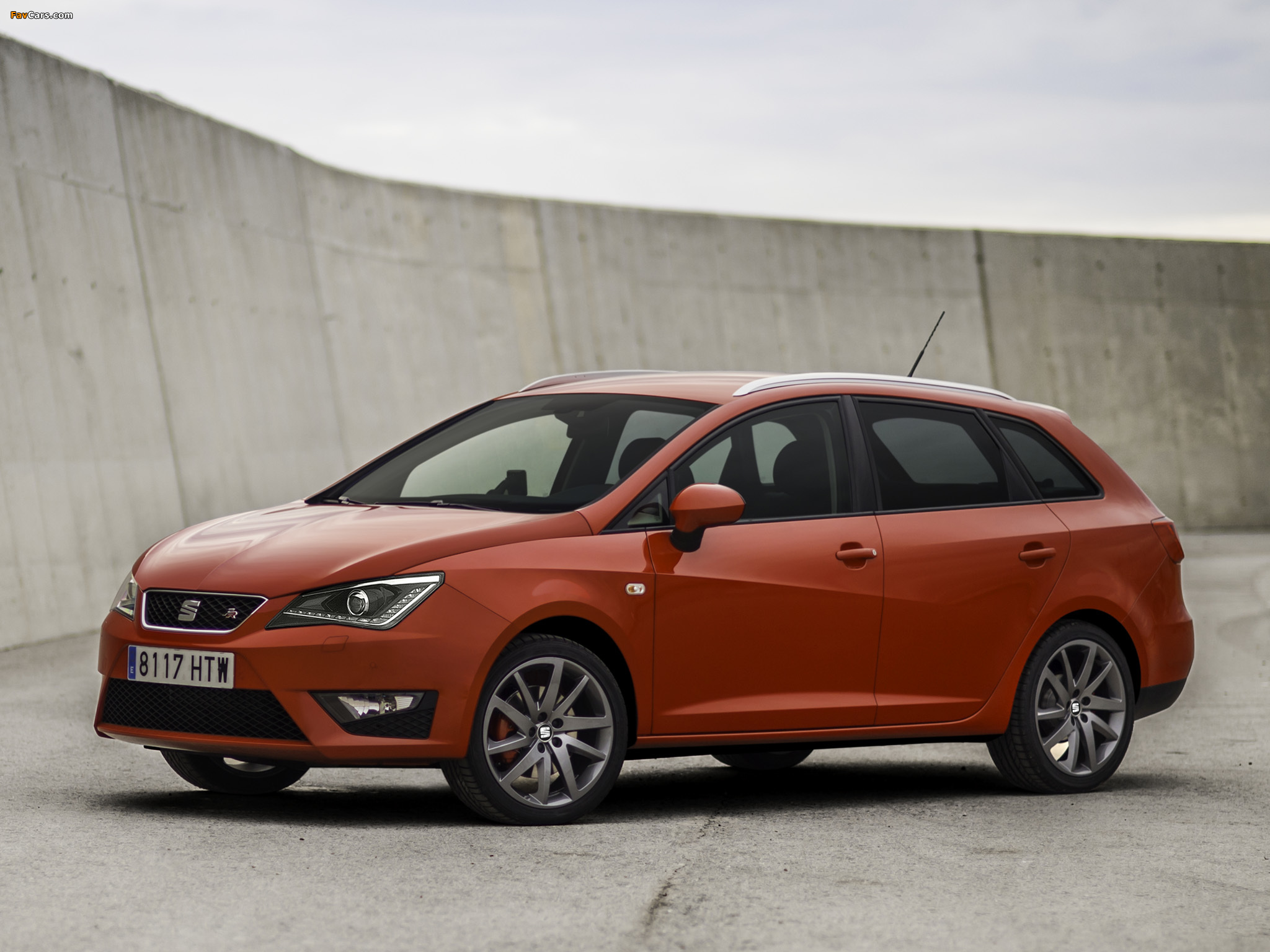 Pictures of Seat Ibiza ST FR 2012 (2048 x 1536)