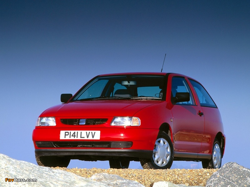 Seat Ibiza 3-door UK-spec 1993–99 images (800 x 600)