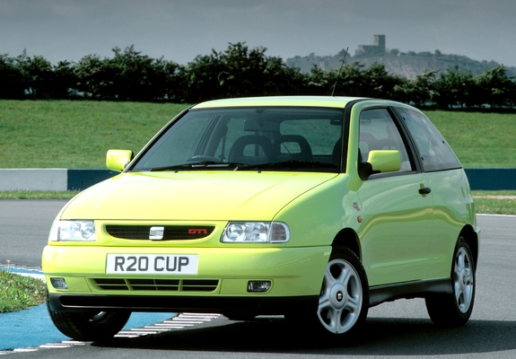 Seat Ibiza GTi Cupra UK-spec 1993–99 pictures