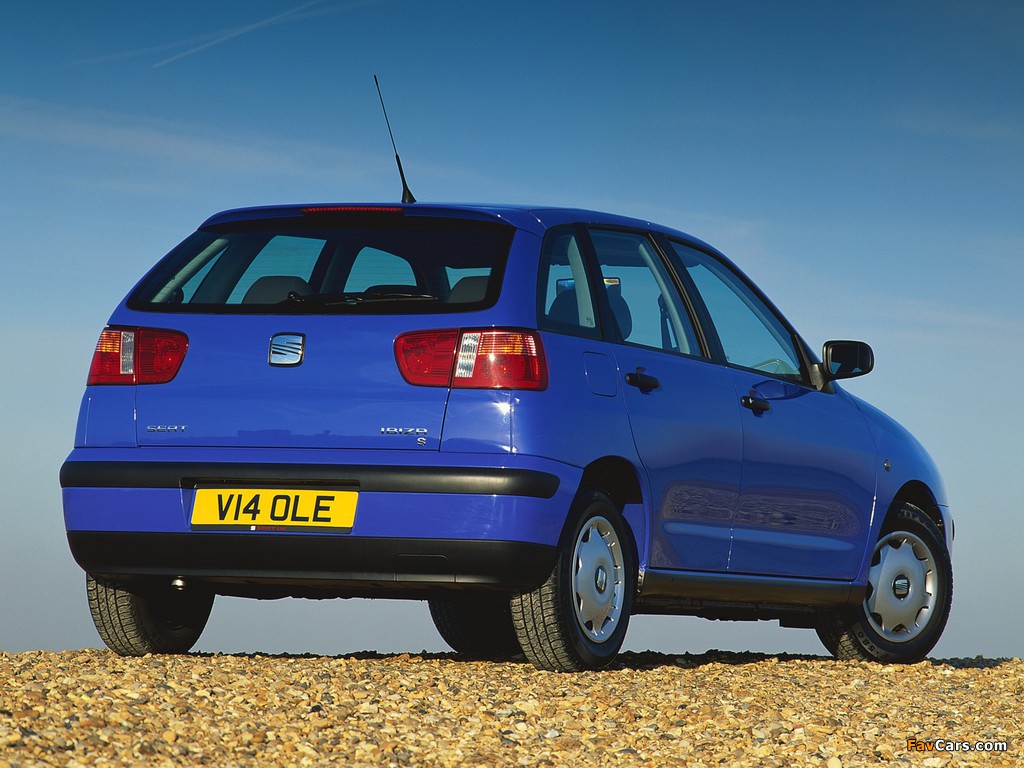 Seat Ibiza 5-door UK-spec 1999–2002 photos (1024 x 768)