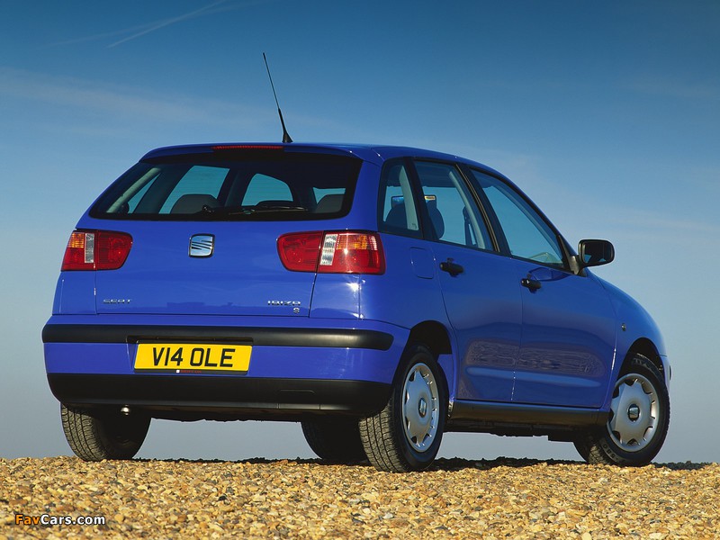 Seat Ibiza 5-door UK-spec 1999–2002 photos (800 x 600)