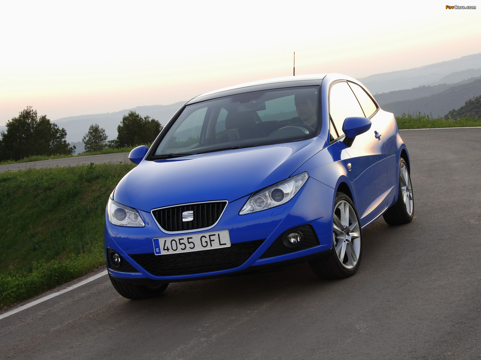 Seat Ibiza SC 2008–12 wallpapers (1600 x 1200)