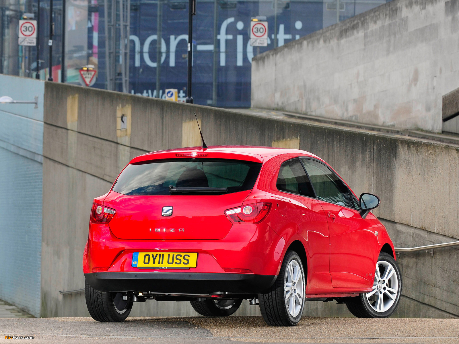 Seat Ibiza Sport Coupe Copa UK-spec 2011 pictures (1600 x 1200)