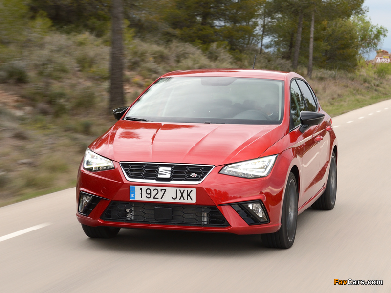 Seat Ibiza FR 2017 images (800 x 600)