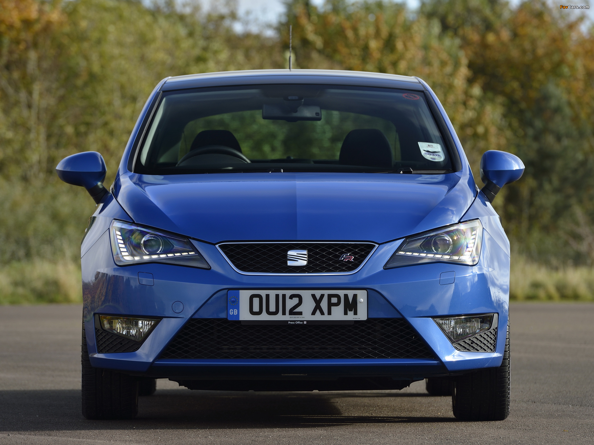 Seat Ibiza ST FR UK-spec 2012 wallpapers (2048 x 1536)