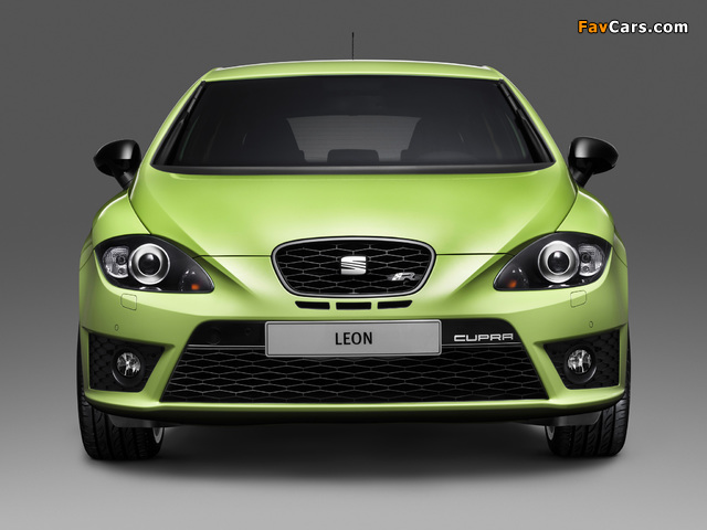 Images of Seat Leon Cupra R 2009–12 (640 x 480)