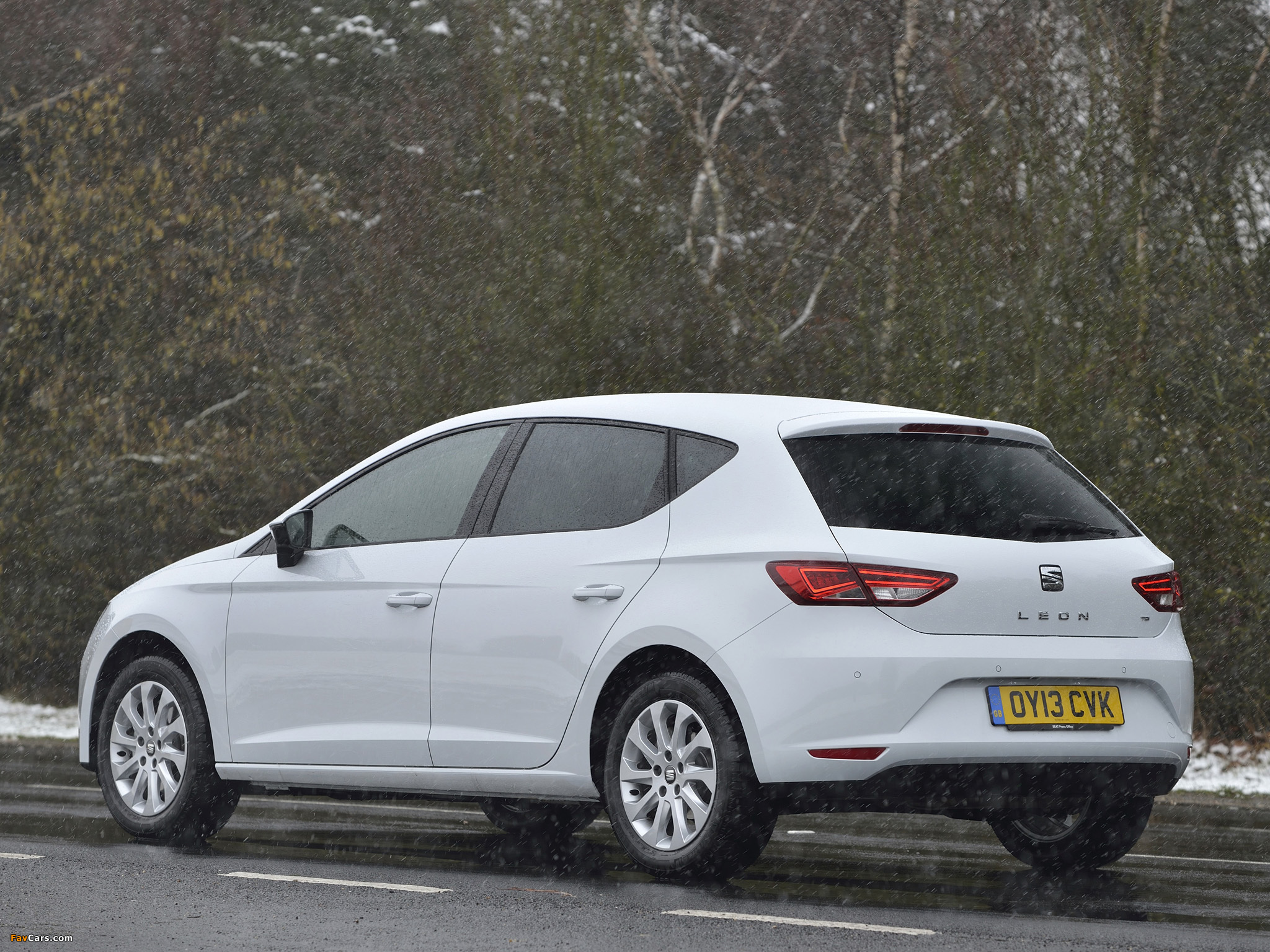 Images of Seat Leon UK-spec 2013 (2048 x 1536)