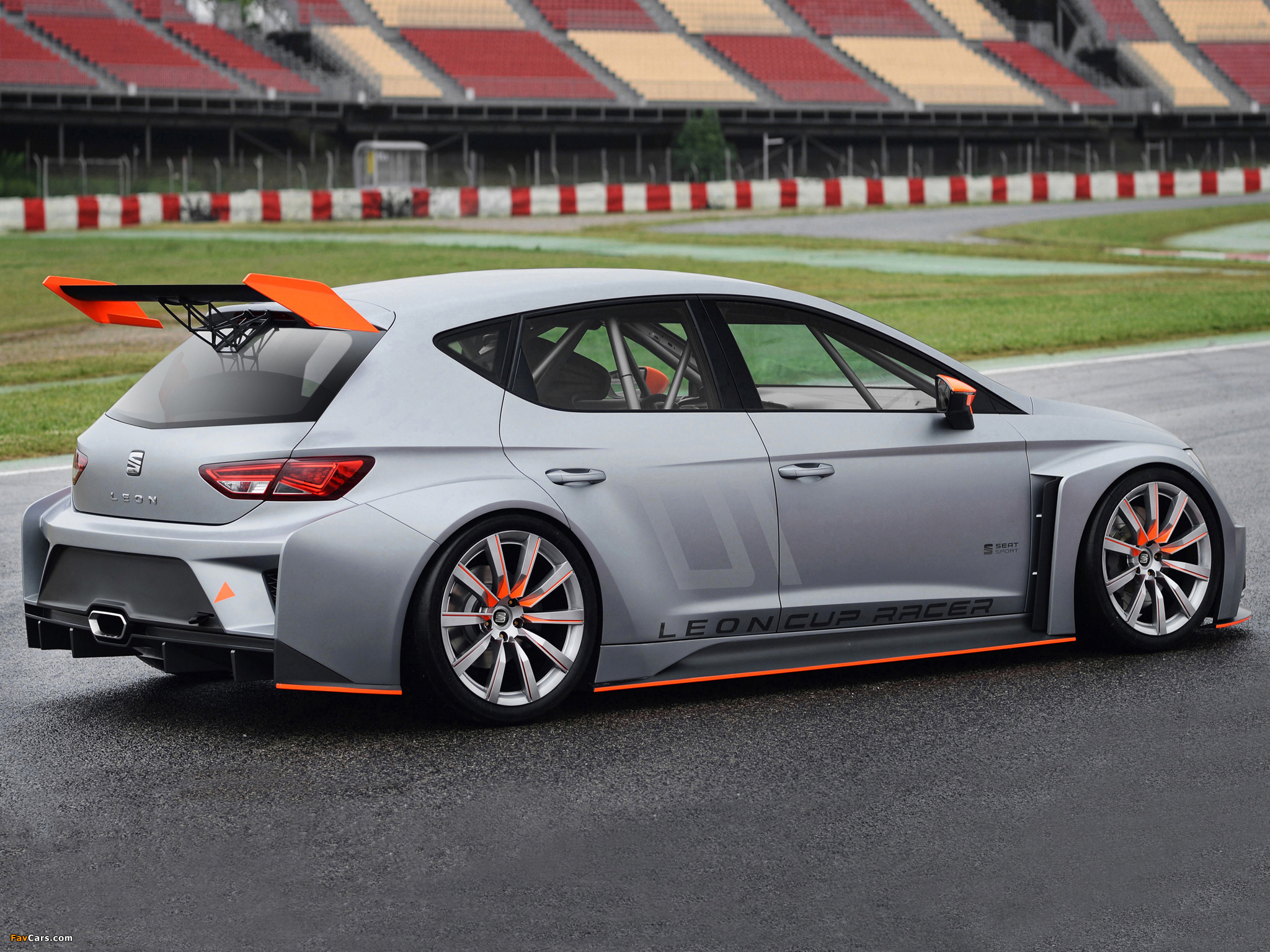 Images of Seat Leon Cup Racer 2013 (2048 x 1536)