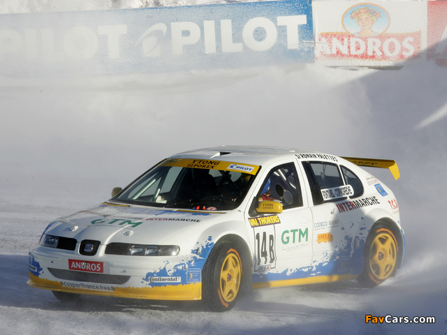 Photos of Seat Leon Trophée Andros 2004–05 (640 x 480)