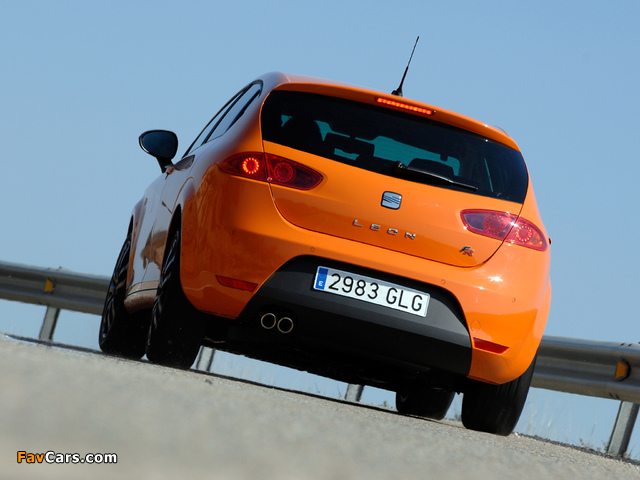Pictures of Seat Leon FR 2009–12 (640 x 480)