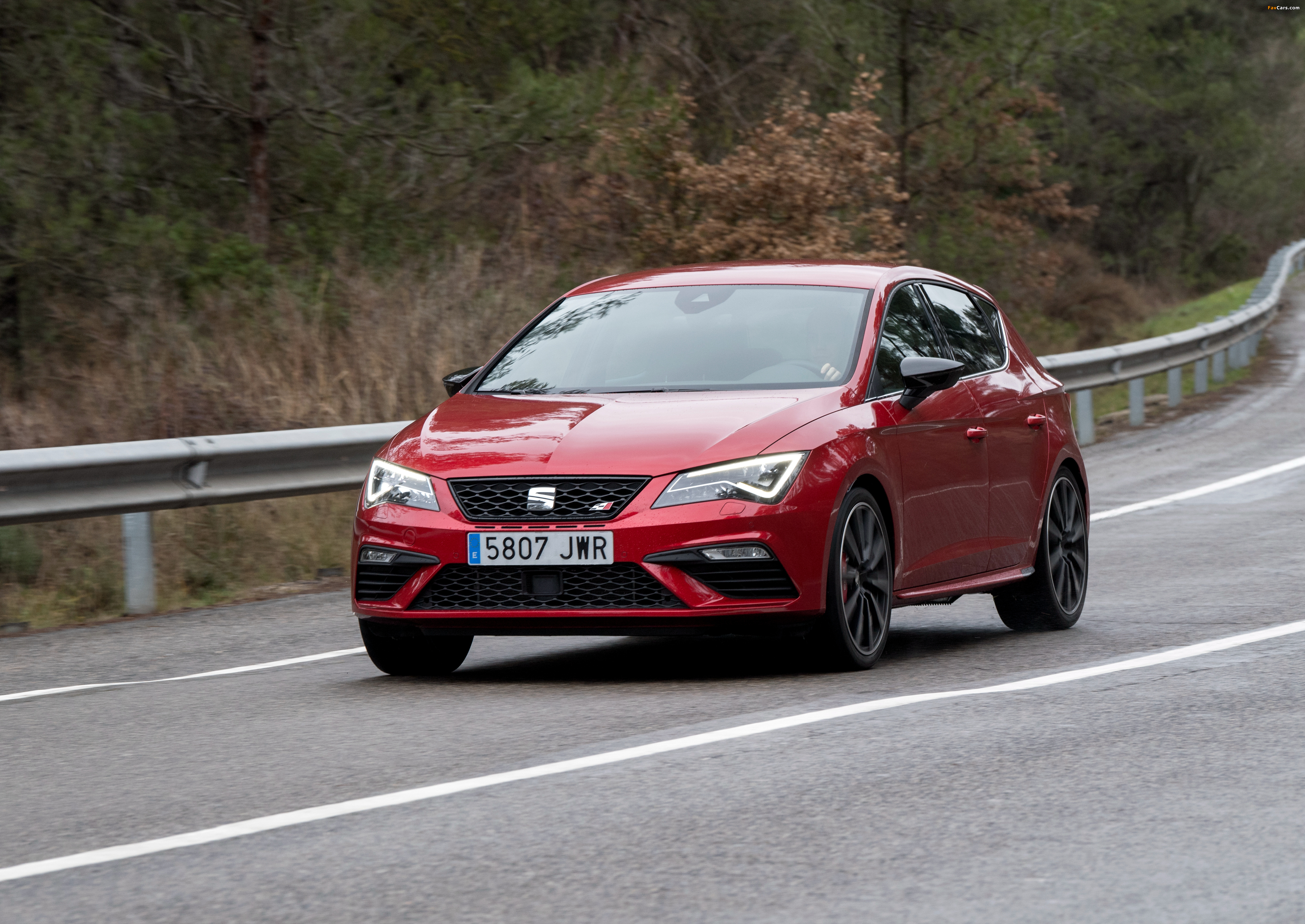 Pictures of Seat León Cupra 300 (5F) 2017 (4096 x 2900)