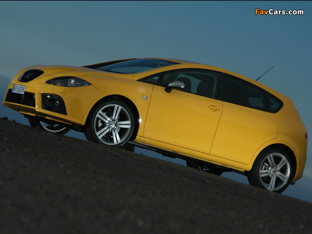 Seat Leon FR 2006–09 wallpapers (640 x 480)