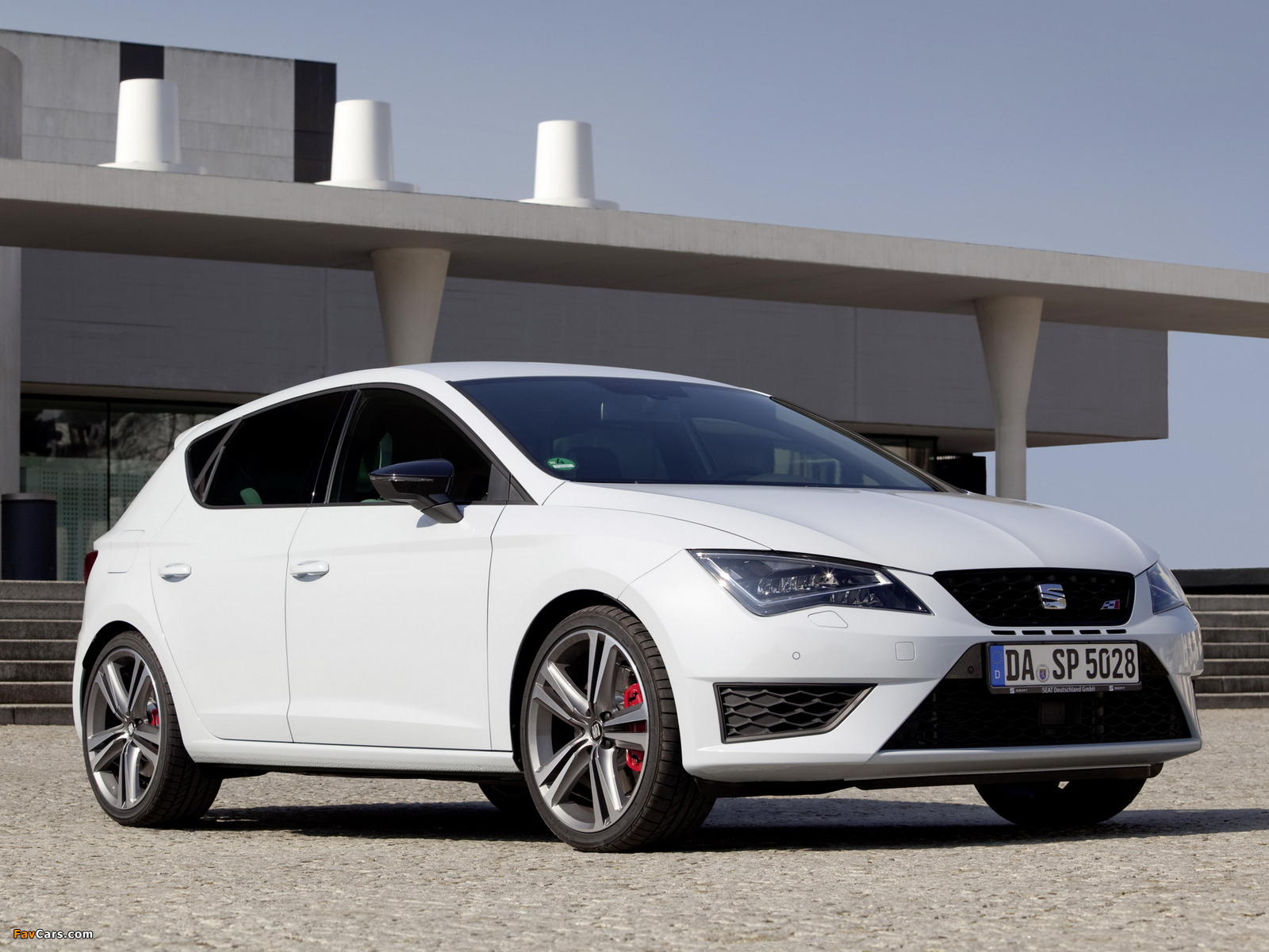 Seat Leon Cupra 2014 photos (1600 x 1200)