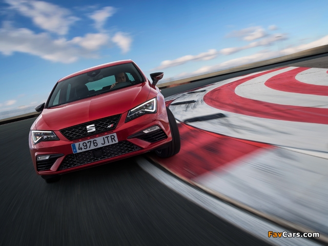 Seat León Cupra 300 (5F) 2017 pictures (640 x 480)