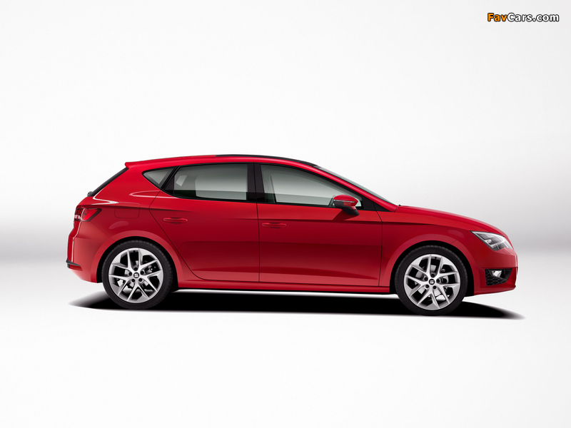Seat Leon FR 2012 wallpapers (800 x 600)