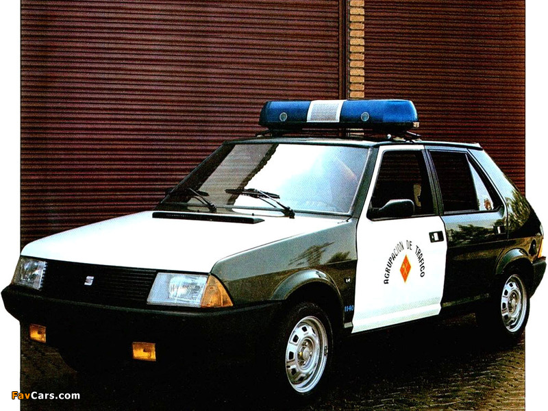 Images of Seat Ronda Police 1982–86 (800 x 600)