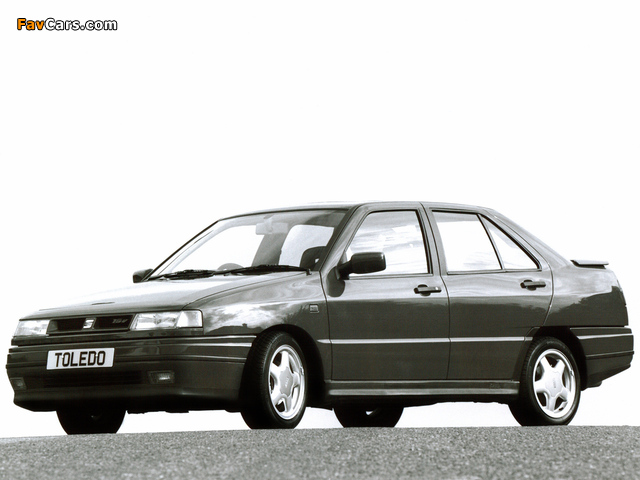 Seat Toledo GTi UK-spec (1L) 1991–96 images (640 x 480)