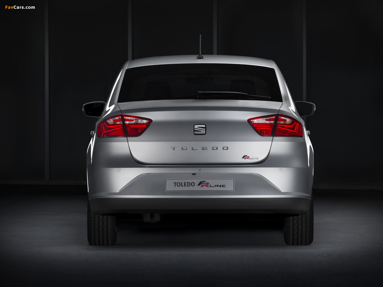 Seat Toledo FR Line 2015 images (1280 x 960)