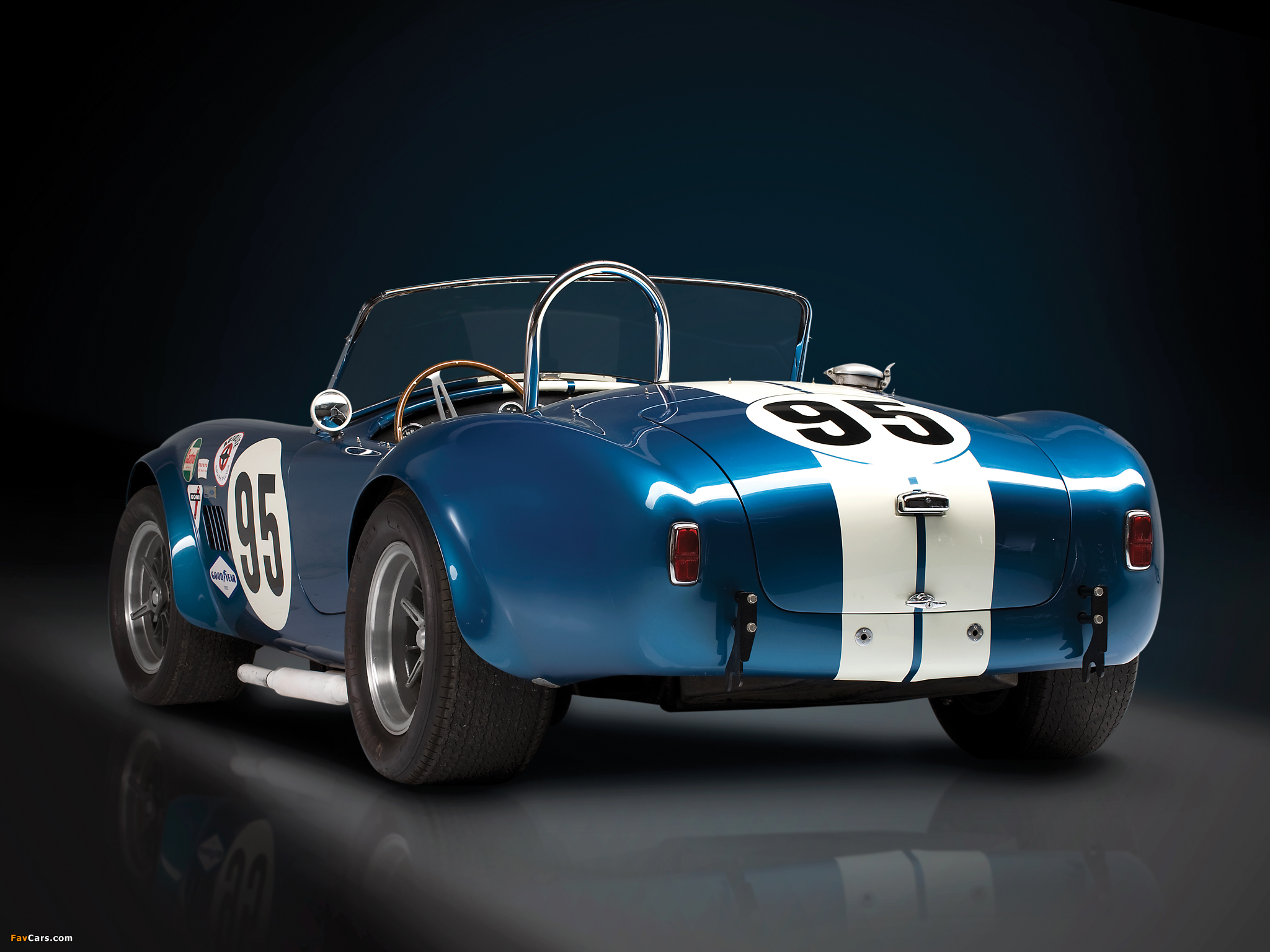 Images of Shelby Cobra USRRC Roadster (#CSX 2557) 1964 (2048 x 1536)