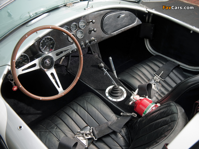 Images of Shelby Cobra 427 (MkIII) 1966–67 (640 x 480)