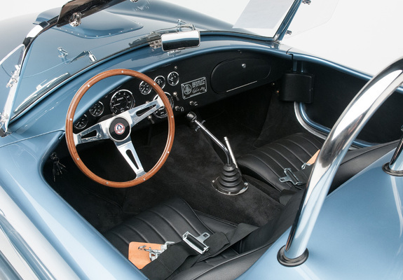 Pictures of Shelby Cobra 427 S/C Competition (MkIII) 1965