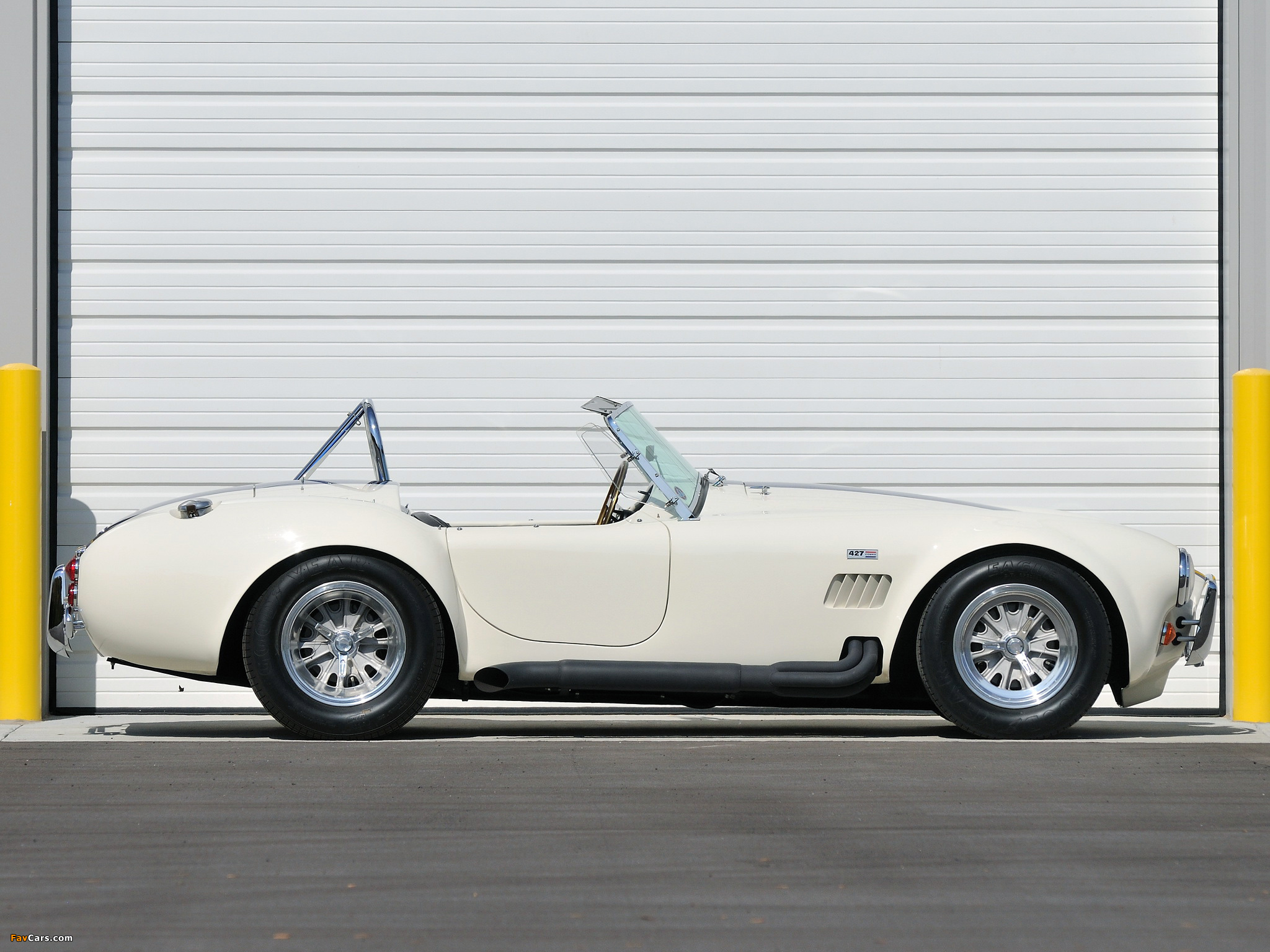 Pictures of Shelby Cobra 427 (#CSX3301) 1966 (2048 x 1536)