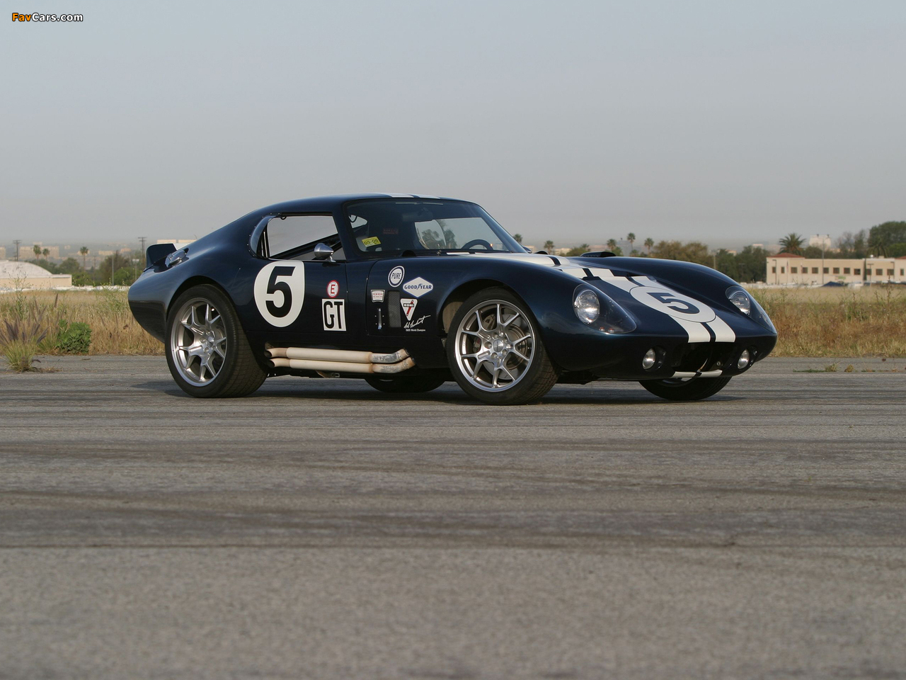 Superformance Shelby Cobra Daytona Coupe 2008 wallpapers (1280 x 960)