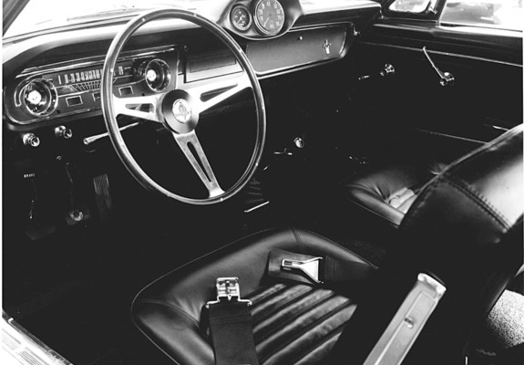 Pictures of Shelby GT350 1966