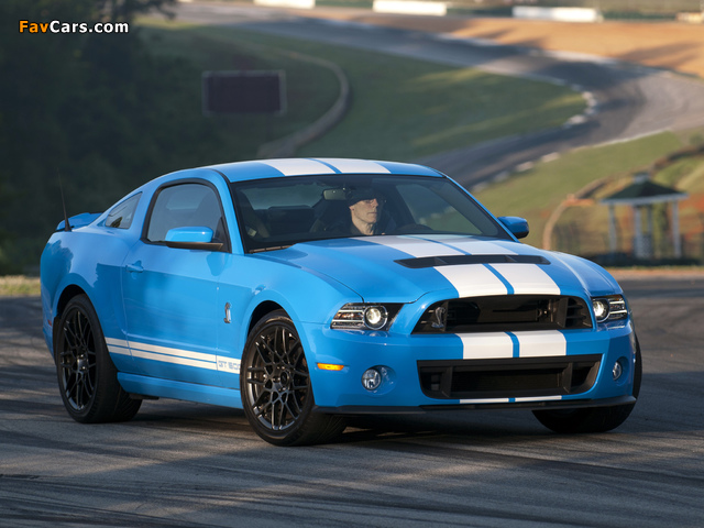Pictures of Shelby GT500 SVT 2012 (640 x 480)