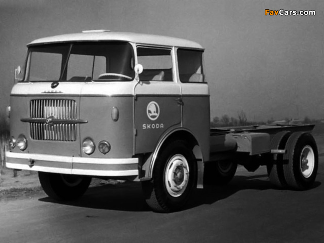 Škoda-LIAZ 706 RTch 1957–82 photos (640 x 480)