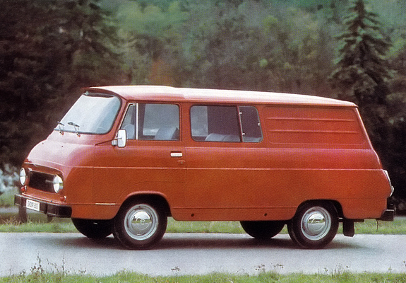 Pictures of Škoda 1203 Com (997) 1968–81