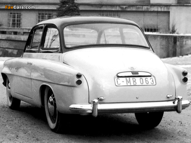 Pictures of Škoda 440 Spartak Prototype 1953 (640 x 480)