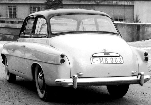 Pictures of Škoda 440 Spartak Prototype 1953