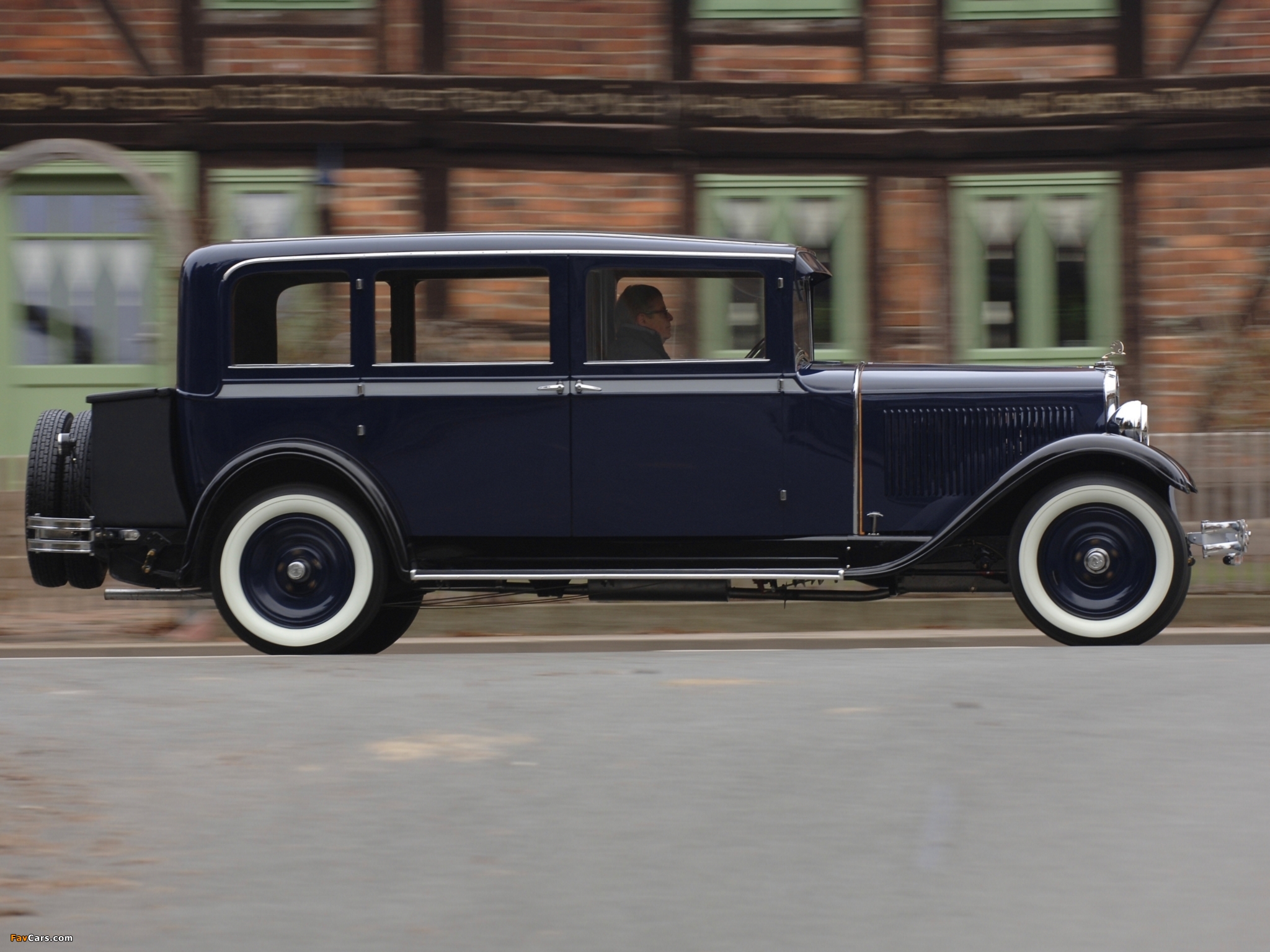 Images of Škoda 645 Limousine 1930–34 (2048 x 1536)