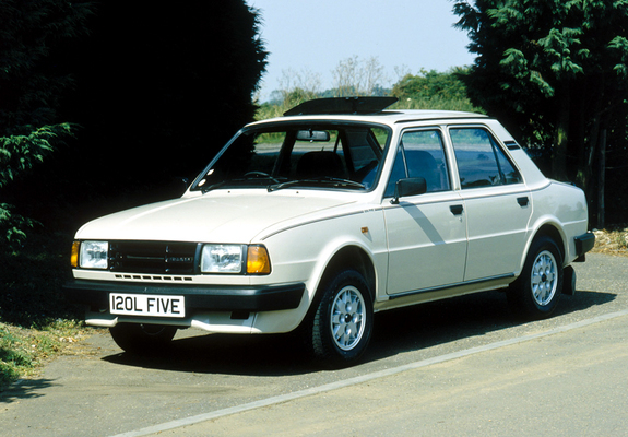 Škoda Estelle Two 120 L 1985–90 pictures