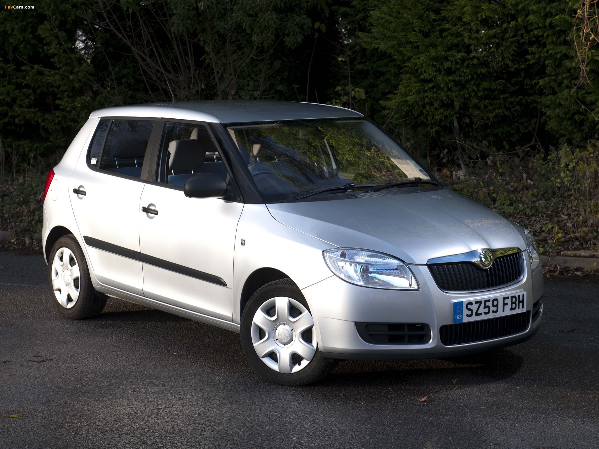 Images of Škoda Fabia UK-spec (5J) 2007–10 (2048 x 1536)