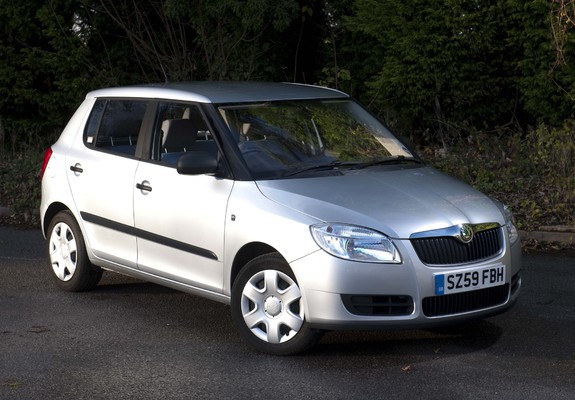 Images of Škoda Fabia UK-spec (5J) 2007–10