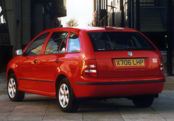 Photos of Škoda Fabia Combi UK-spec (6Y) 2000–05