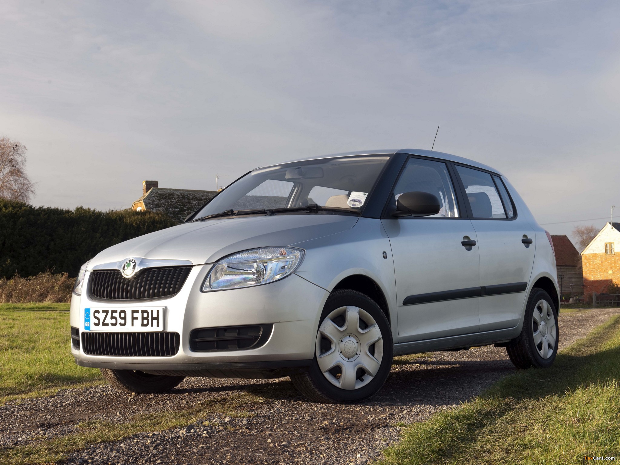 Photos of Škoda Fabia UK-spec (5J) 2007–10 (2048 x 1536)