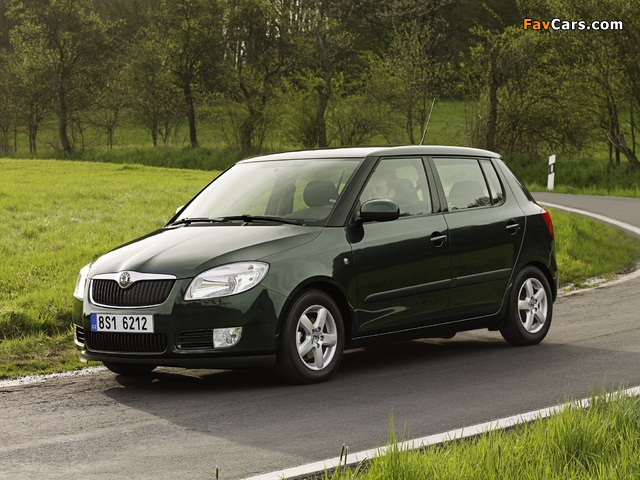 Photos of Škoda Fabia GreenLine (5J) 2008–10 (640 x 480)